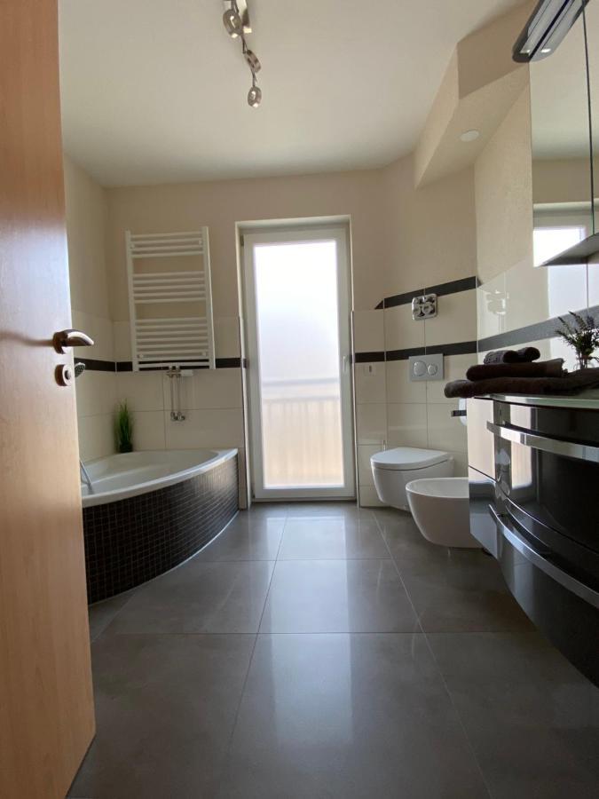 Elviras Apartment Singen Pokoj fotografie