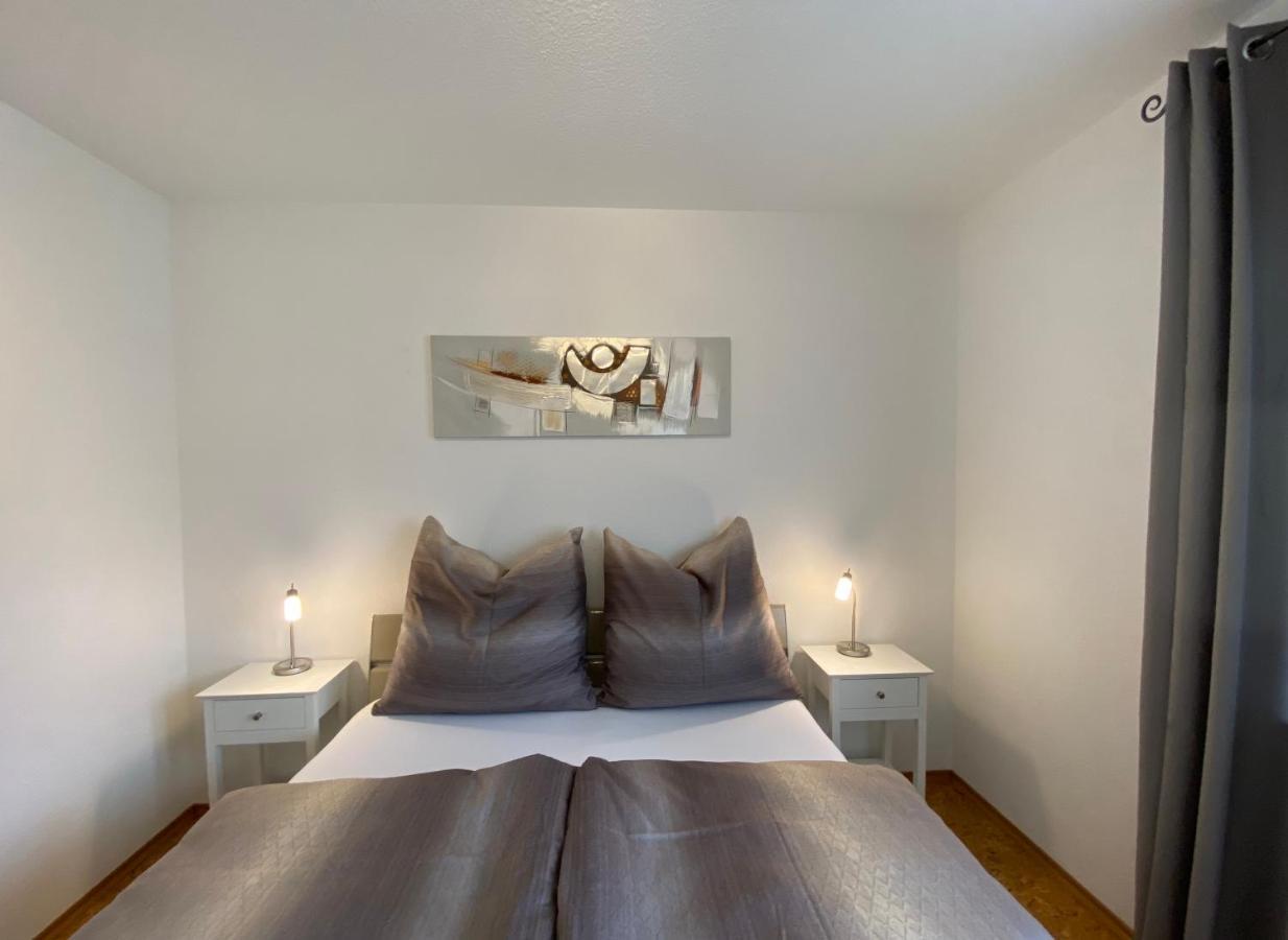 Elviras Apartment Singen Pokoj fotografie
